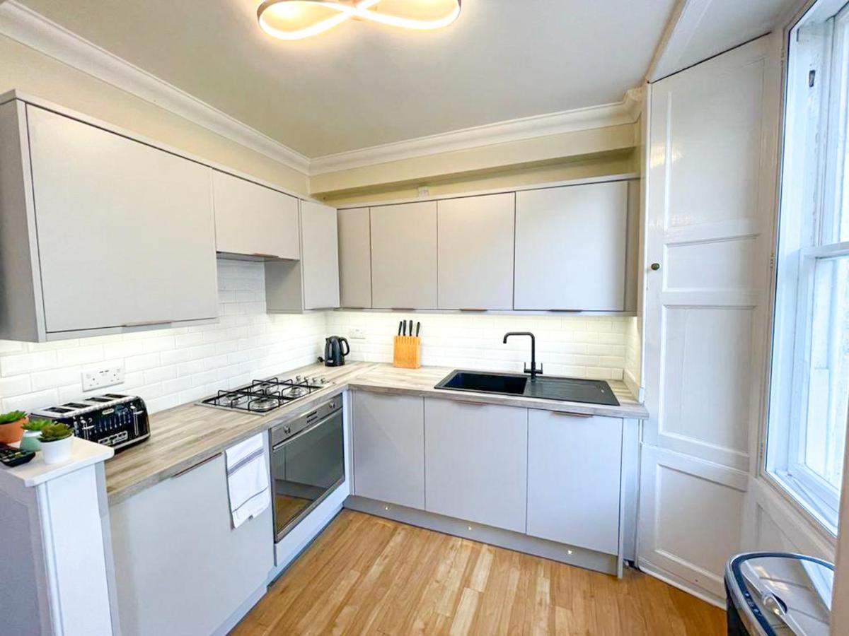 Rose Street'S Hidden Treasure- 2Bed Newly Refurbished Apt Edimburgo Esterno foto