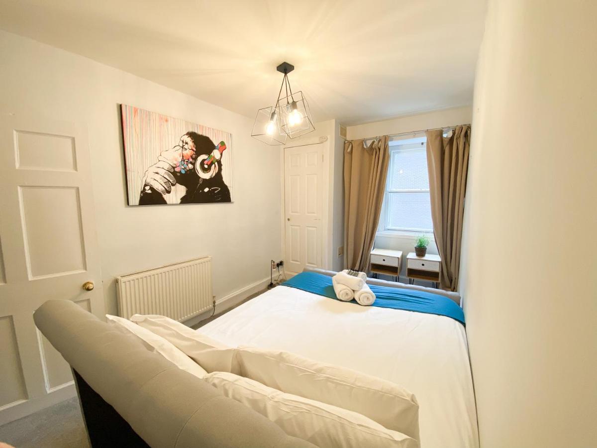Rose Street'S Hidden Treasure- 2Bed Newly Refurbished Apt Edimburgo Esterno foto