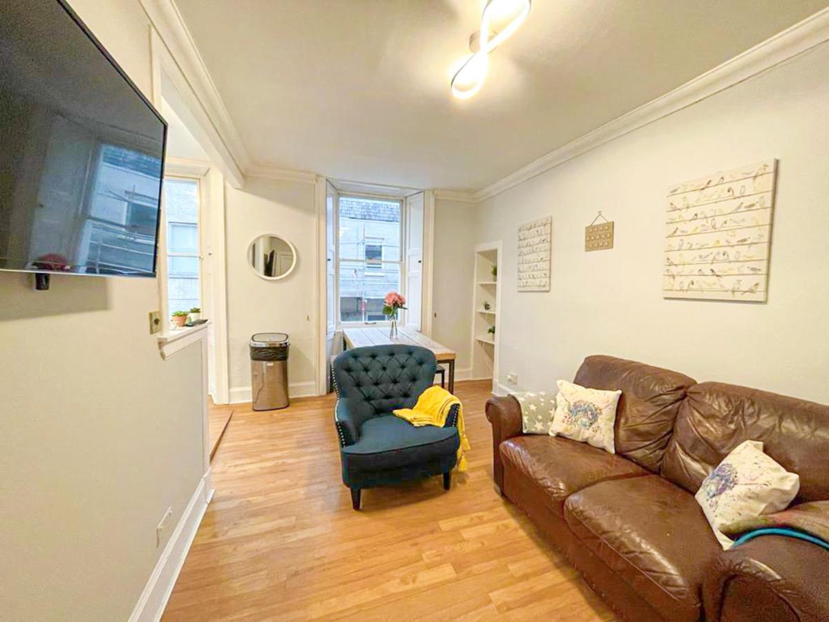 Rose Street'S Hidden Treasure- 2Bed Newly Refurbished Apt Edimburgo Esterno foto